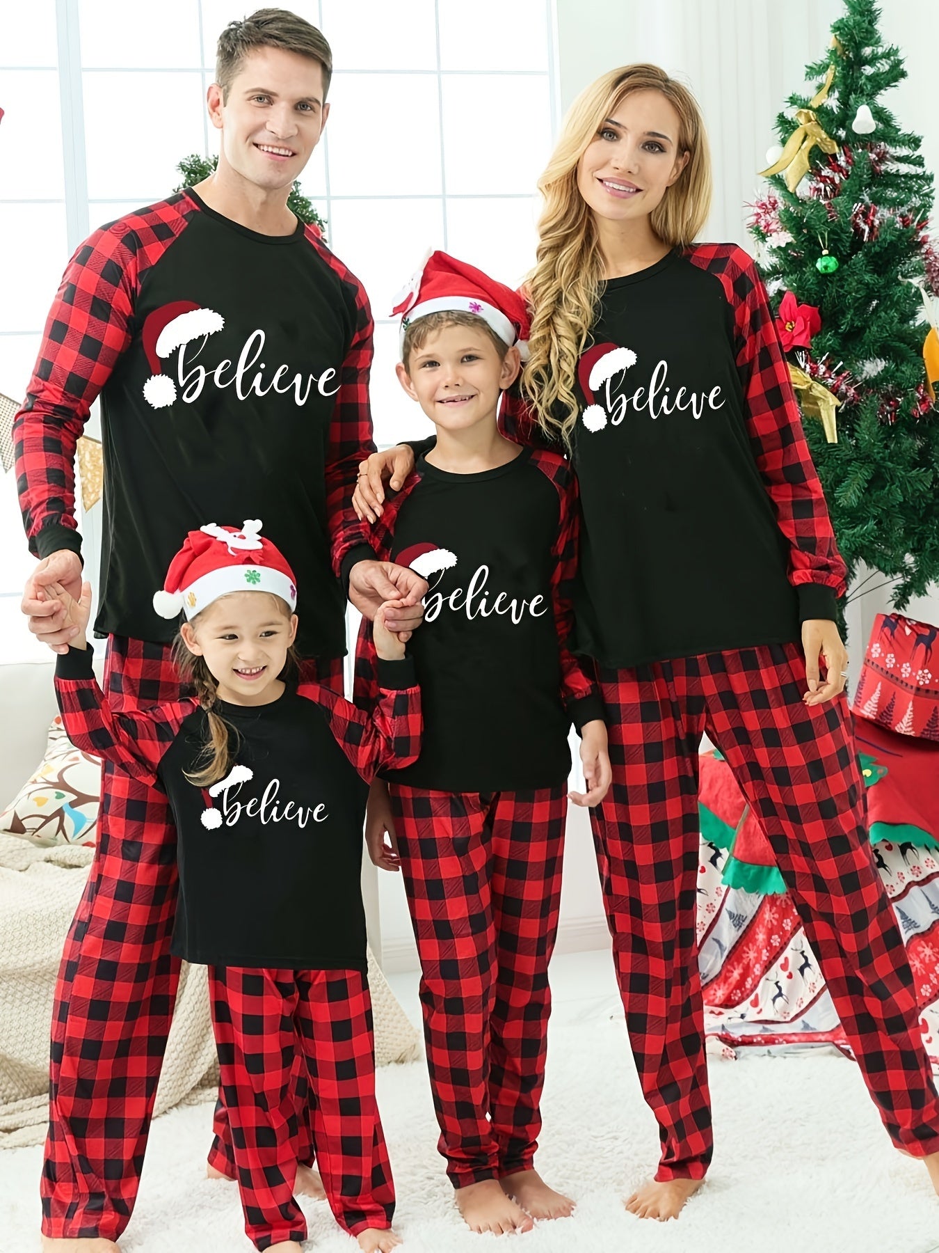 Family Matching Christmas Pajamas Sets- 'Believe' Print