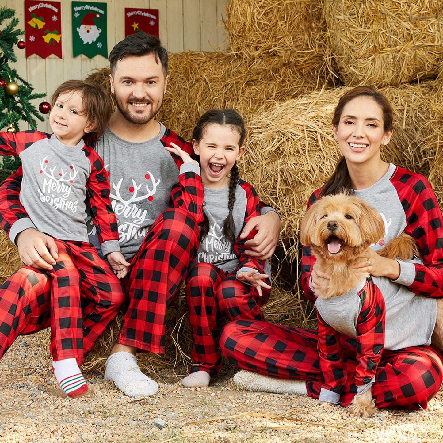 PatPat Merry Christmas Antler Letter Print Plaid Design Family Matching Pajamas Sets (Flame Resistant)