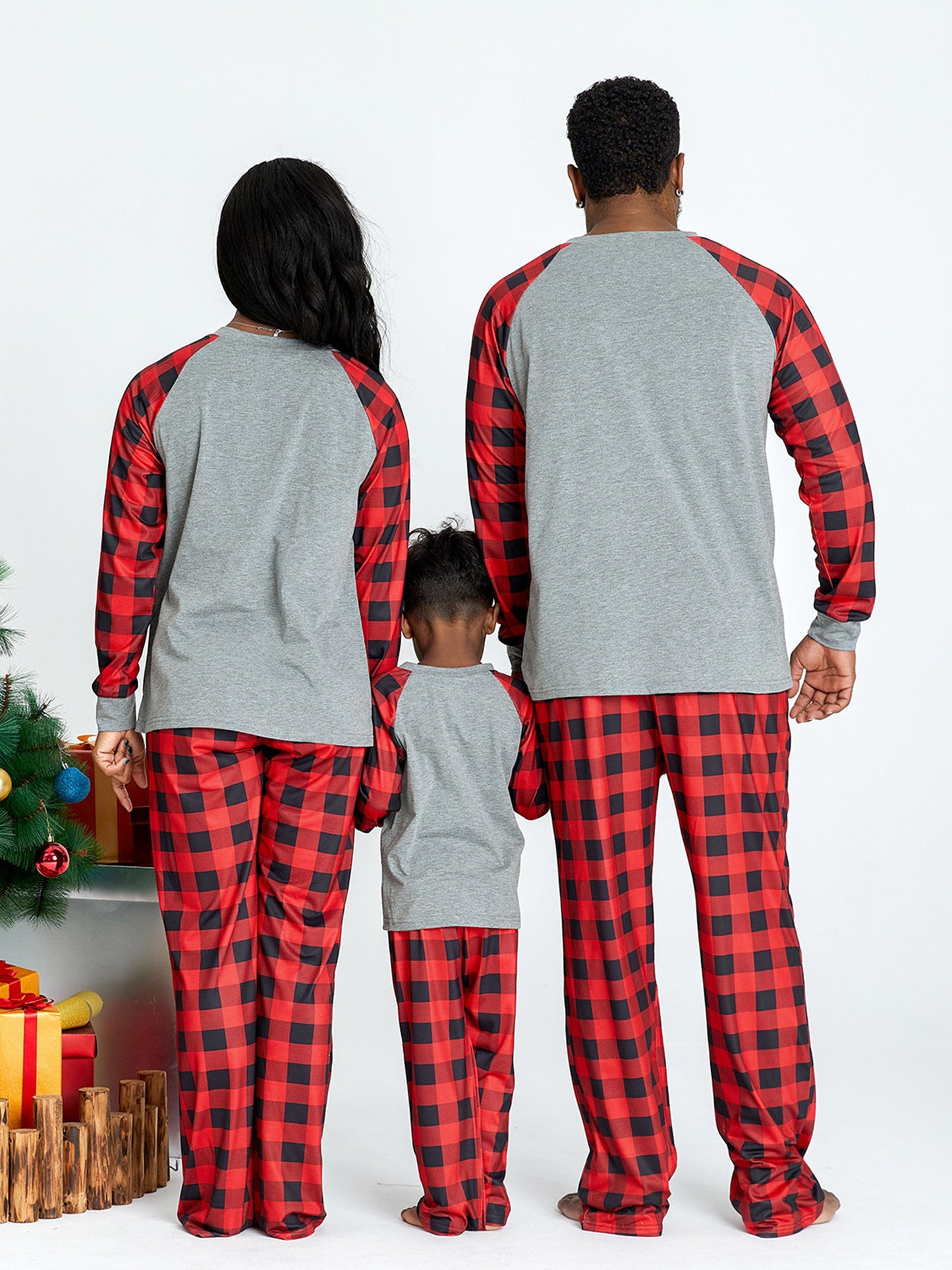 PatPat Merry Christmas Antler Letter Print Plaid Design Family Matching Pajamas Sets (Flame Resistant)