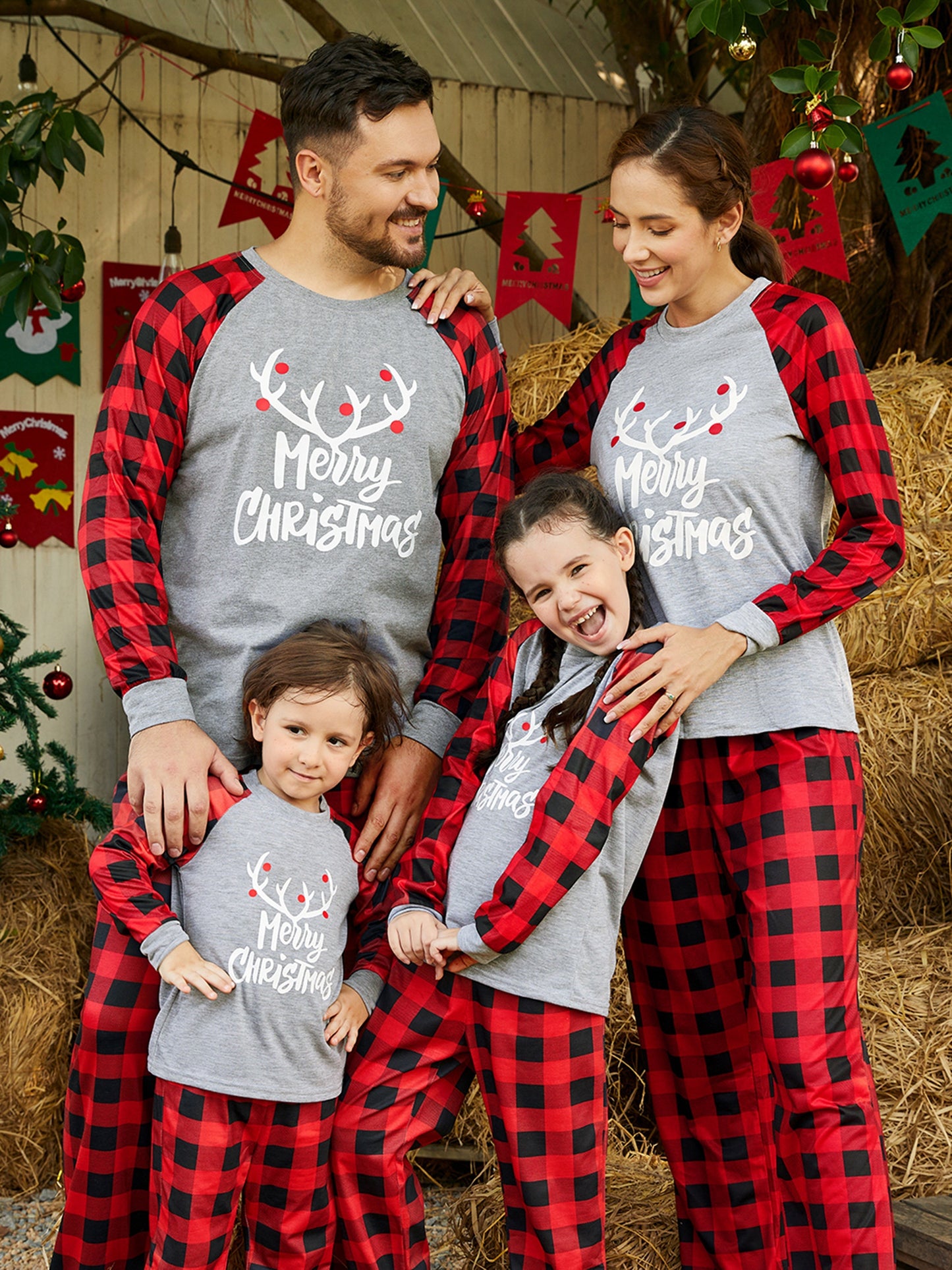 PatPat Merry Christmas Antler Letter Print Plaid Design Family Matching Pajamas Sets (Flame Resistant)