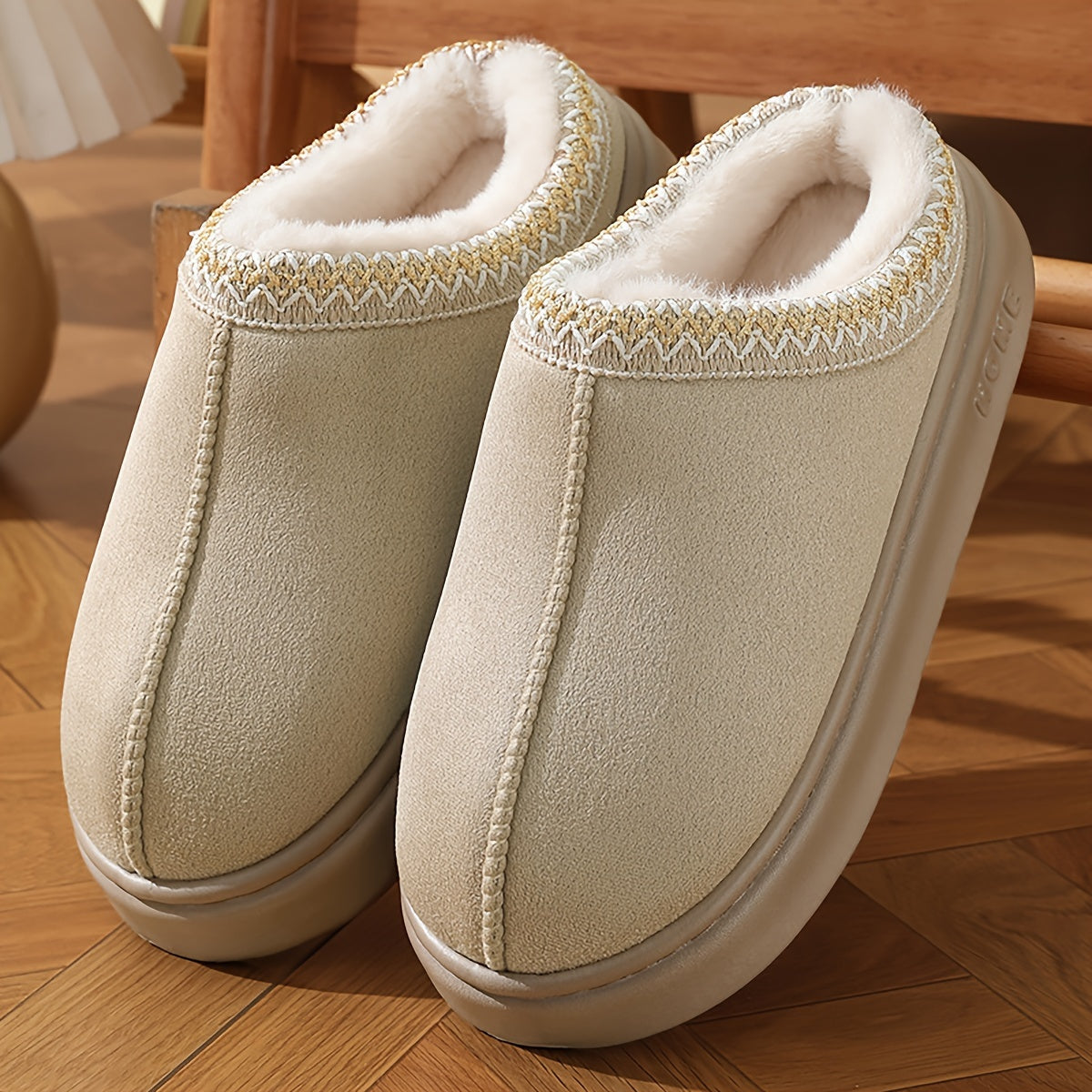 Casual Flannel Slippers for Women and Men - Anti-Slip Thick Bottom