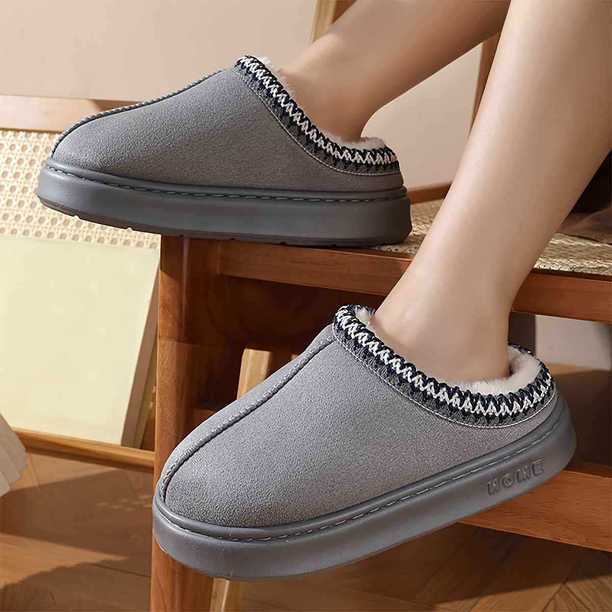 Casual Flannel Slippers for Women and Men - Anti-Slip Thick Bottom